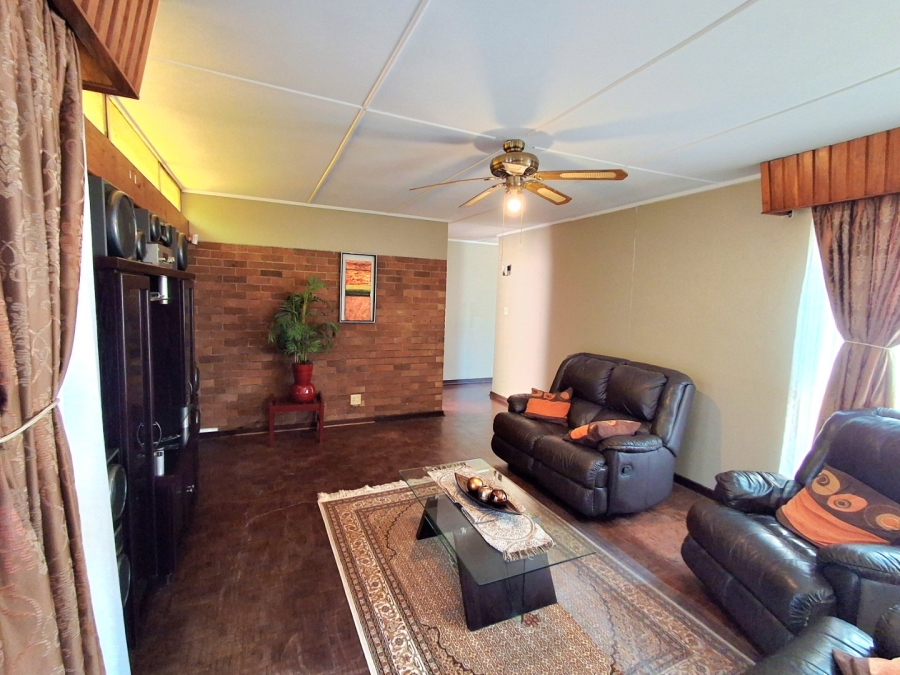 4 Bedroom Property for Sale in Sasolburg Ext 23 Free State